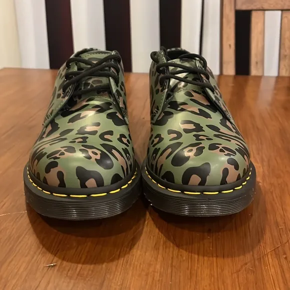 Dr. Martens 1461 Khaki Green Distorted Leopard Smooth Shoes Mens 10 / Women’s 11