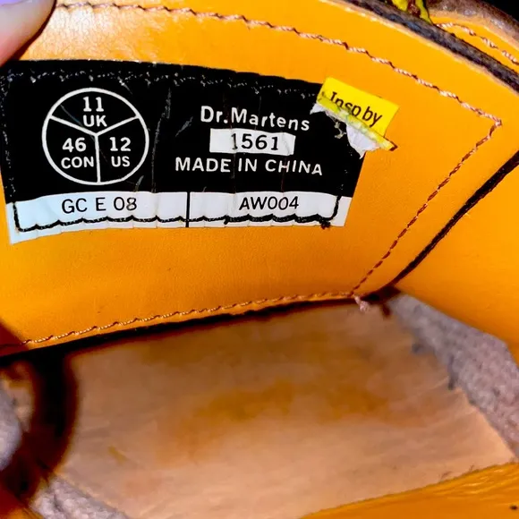 Dr. Martens 1561 men’s shoes