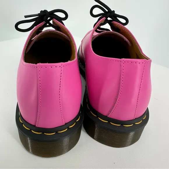 Dr. Martens 31009 Smooth Leather Oxford Thrift Hot Pink Unisex Men’s Size 11