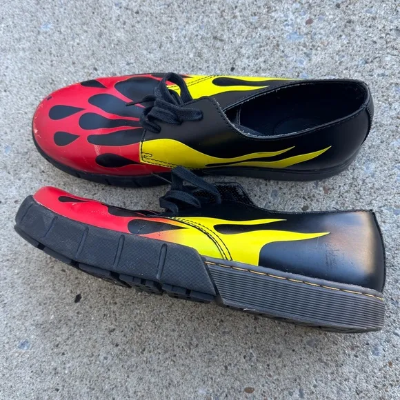 Dr. Martens Fire Flame Shoes Size 11 Men’s Lace Up