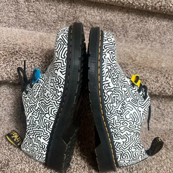 Dr. Martens Men’s Keith Haring x 1461 'Allover Black and White Patterned Shoes