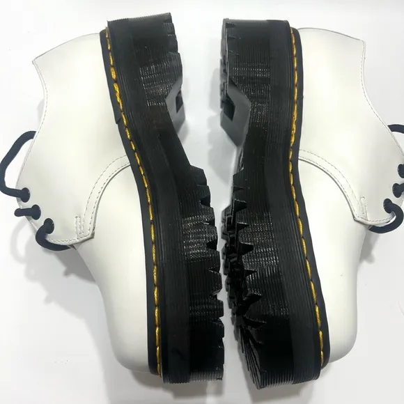 Dr. Martens Unisex Men’s SZ.9/Women SZ.10 1461  Quad Leather Platform  Shoes New