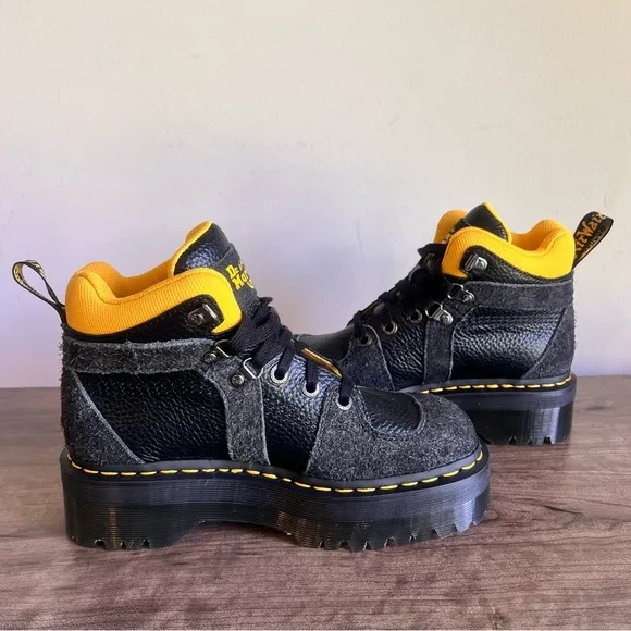 Dr. Martens Zuma Leather and Suede Women's Hiker Boot Size 7 #888