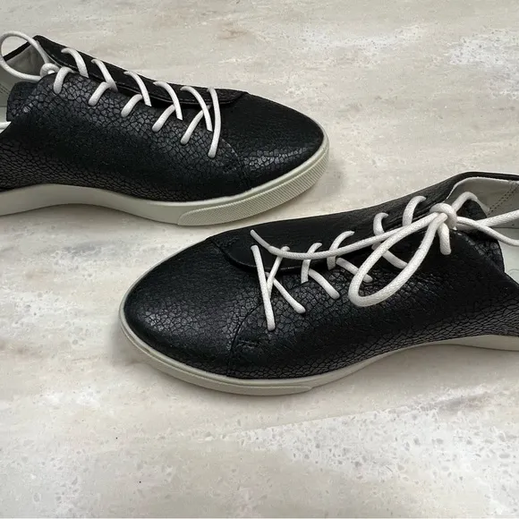 Ecco Gillian Point Toe Women’s Shoes