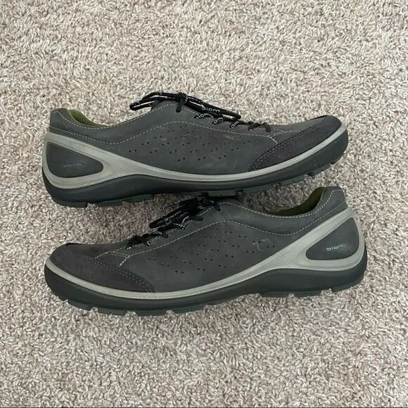 Ecco Biom Men’s Gray Perforated Shoes