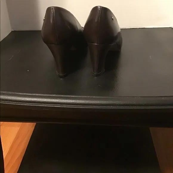 Etienne Aigner -Taylor Women’s Heels