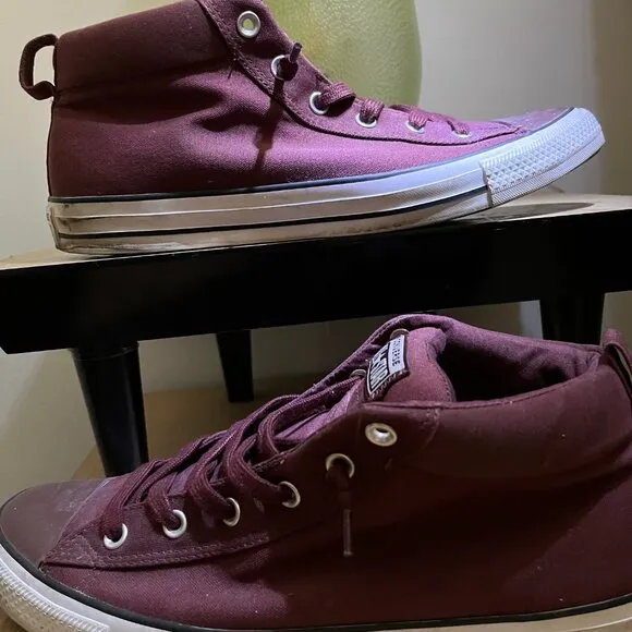 EUC CTAS Converse Unisex Street Red 146996F (12M / 14W)