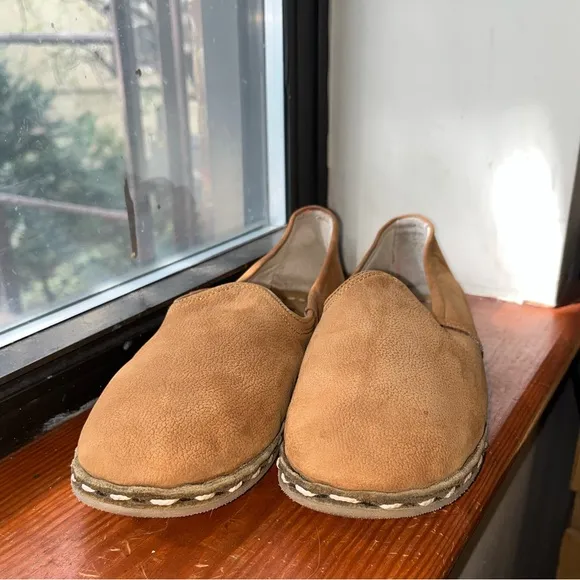 EUC Sabah Women’s Shoes Limited Edition Color Taos Nubuck Size 41