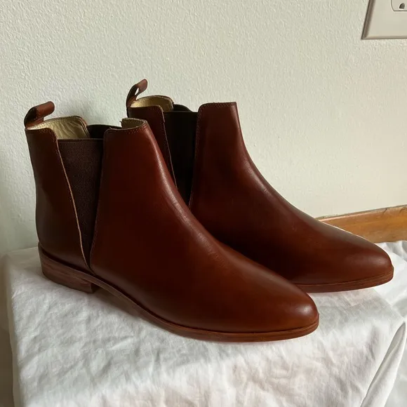Eva Chelsea Brown Leather Boot by Nisolo Women’s Size 9.5 Stacked Heel NWOB