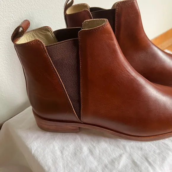 Eva Chelsea Brown Leather Boot by Nisolo Women’s Size 9.5 Stacked Heel NWOB