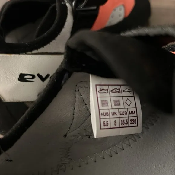 Evolv Geshido Women’s Climbing Shoe