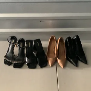 Express shoes Bundle‎ of 4 Women’s size 8