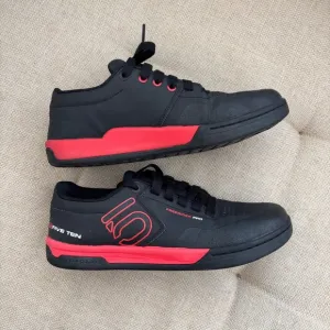 Five Ten Adidas Men's Freerider Pro Mountain Bike Shoes Black/Red