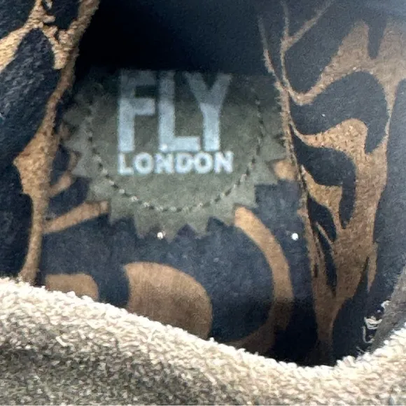 Fly London Yama Wedge Booties Women’s Size 38 Olive Green Suede