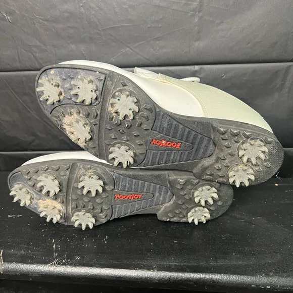 Footjoy 7.5 women’s Greenjoy white golf shoes