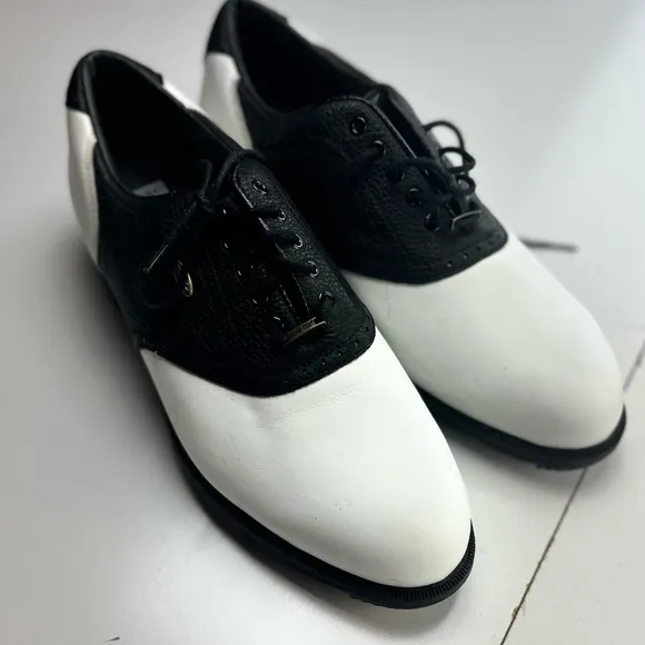 FootJoy Black &amp;White Etonic Gore-Tex Difference 2000 Leather Mens Golf Shoes 10