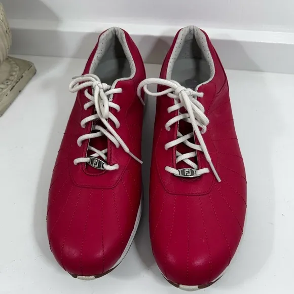 FootJoy Women’s Leather EmBody Golf Shoes Spikes Red Excellent Lace Size 8