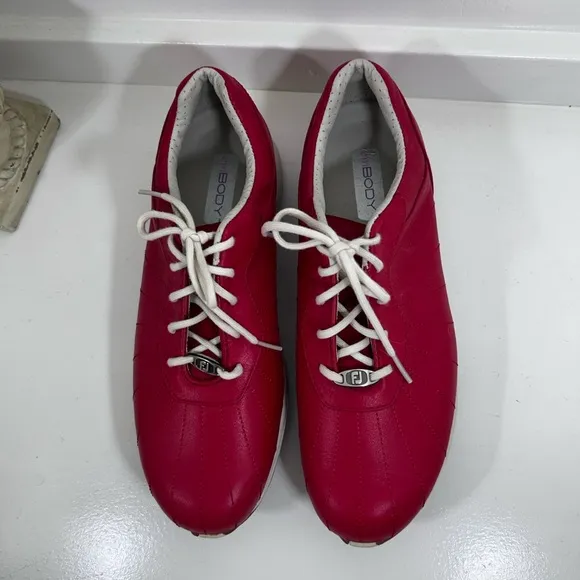 FootJoy Women’s Leather EmBody Golf Shoes Spikes Red Excellent Lace Size 8