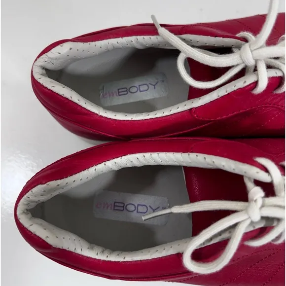 FootJoy Women’s Leather EmBody Golf Shoes Spikes Red Excellent Lace Size 8