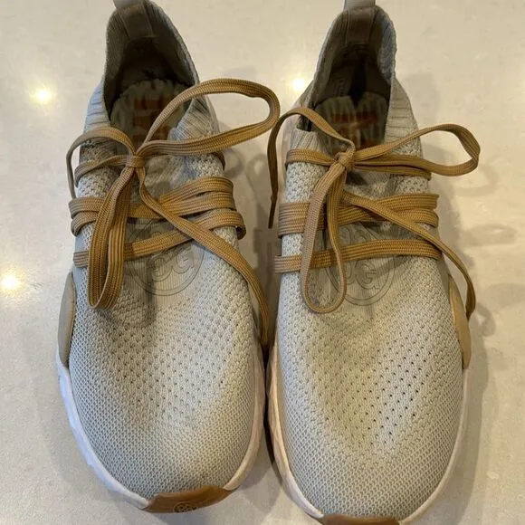 G/fore unisex golf  shoes women’s 10, men’s 9 excellent condition really…