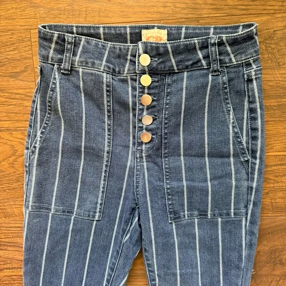 Gianni Bini Hippie Striped Denim Flare High Rise 5 Button Jeans Women’s Size 1