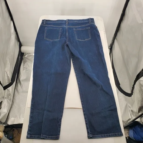 Gloria Vanderbilt Women’s Amanda Jeans Size Missy 18 Dark Blue