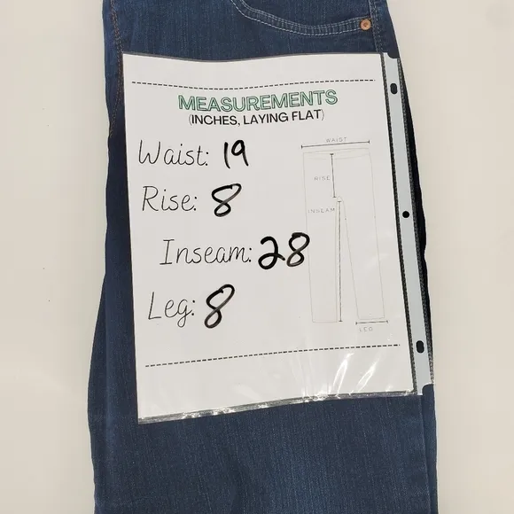 Gloria Vanderbilt Women’s Amanda Jeans Size Missy 18 Dark Blue