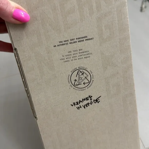 Golden Goose Sneakers, EUC