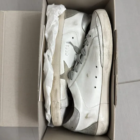 Golden Goose Sneakers, EUC