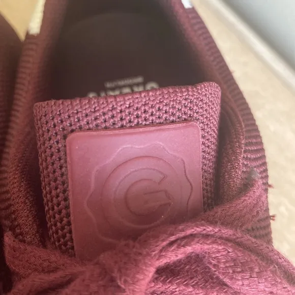 Greats Brooklyn Men’s Burgundy sneakers size 7