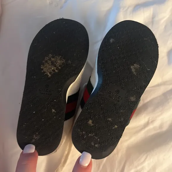Gucci kids logo shoes unisex