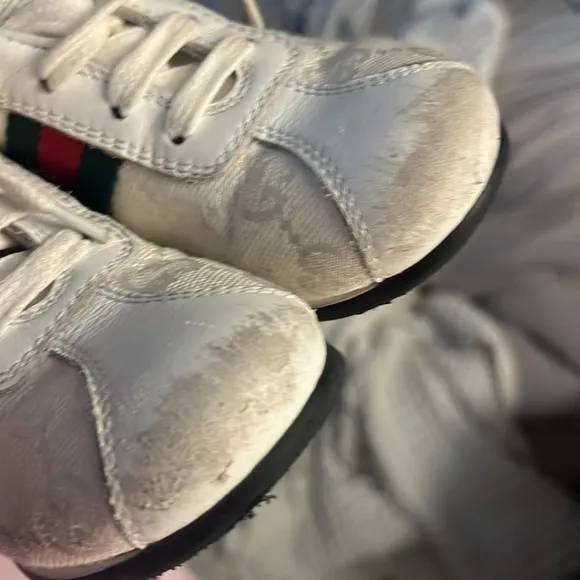 Gucci kids logo shoes unisex