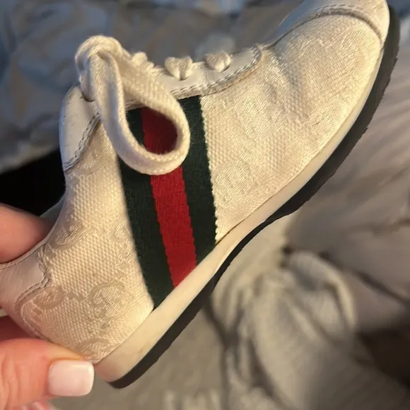 Gucci kids logo shoes unisex