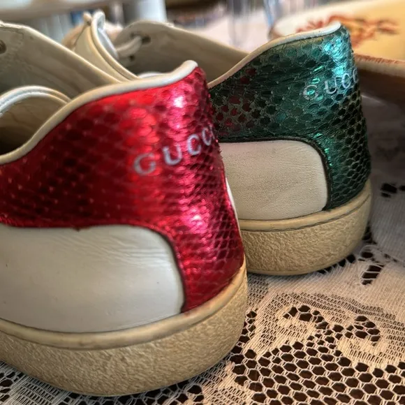 GUCCI Leather ACE shoes sneakers Bee size 39.5 9.5 Red Green Women’s or Men’s