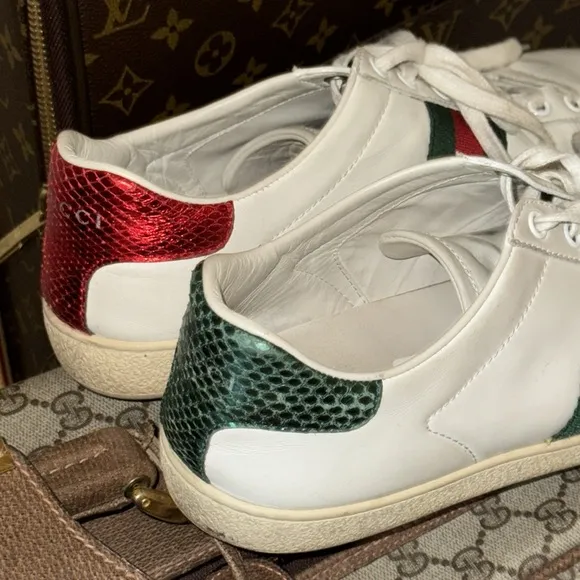 GUCCI Leather ACE shoes sneakers Bee size 39.5 9.5 Red Green Women’s or Men’s