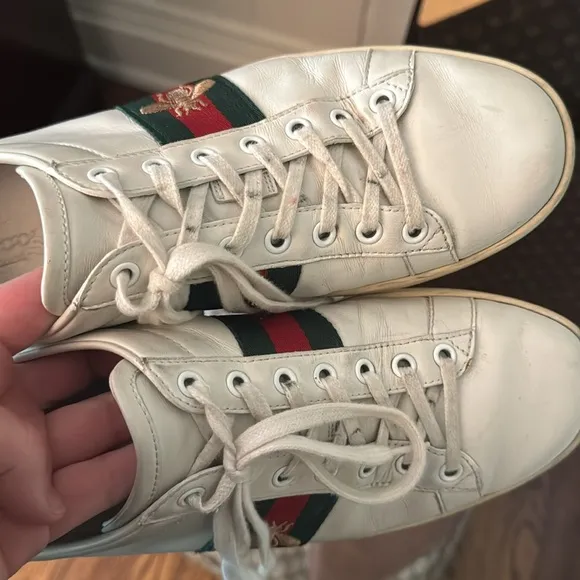 GUCCI Leather ACE shoes sneakers Bee size 39.5 9.5 Red Green Women’s or Men’s
