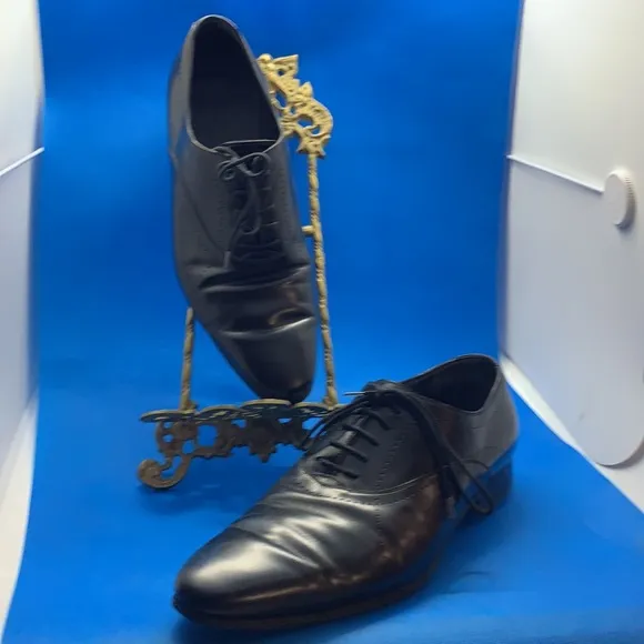 GUCCI Men’s Lace Shoes Made in Italy  Size 7 US  429192 logo shoes