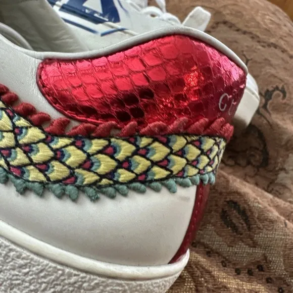 Gucci Men’s Sneakers Size 11.5 MISMATCH READ