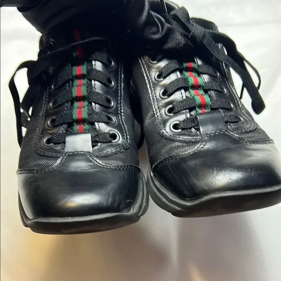 GUCCI Women’s Black Leather Sneakers