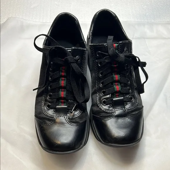 GUCCI Women’s Black Leather Sneakers
