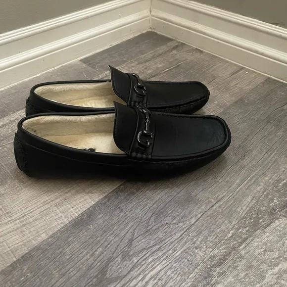 GUESS GMADLERS BLACK LOAFERS‎