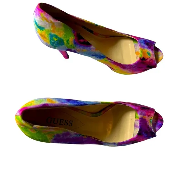 Guess Womens high heel shoes size 8