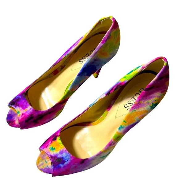 Guess Womens high heel shoes size 8
