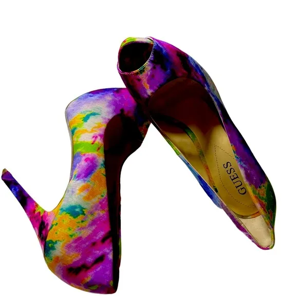 Guess Womens high heel shoes size 8