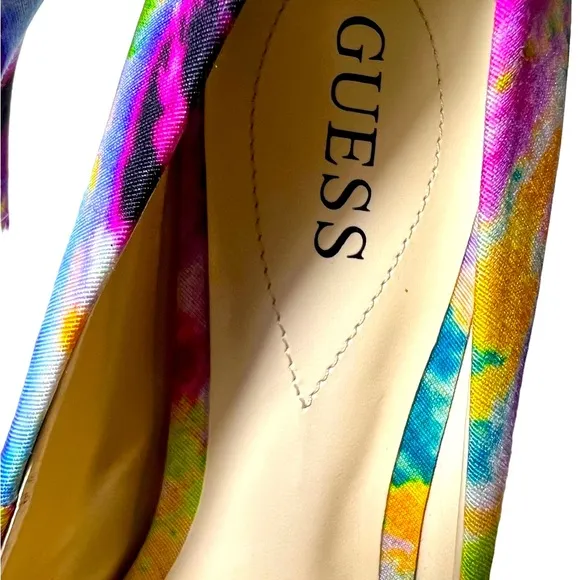 Guess Womens high heel shoes size 8