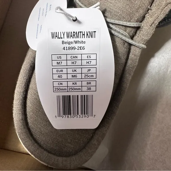 Hey Dude NWT Wally Warmth knit shoes men’s size 7 beige