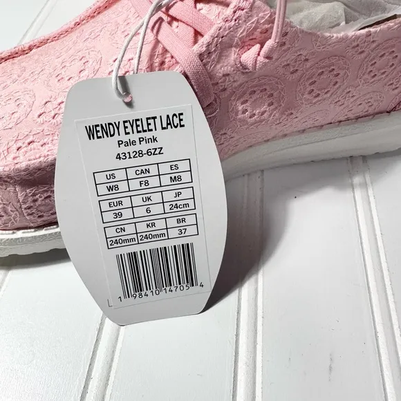 Hey Dude Wendy Eyelet lace pale pink shoes women’s 8
