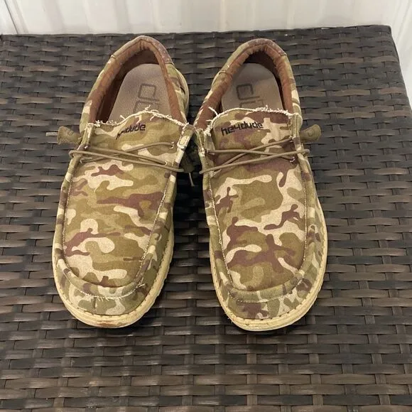 Hey dudes camo Wally men’s size 13