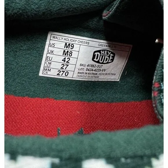 Hey Dude Wally Holiday Cheers Green Red Multi Shoes Men’s Size 9 Slip On