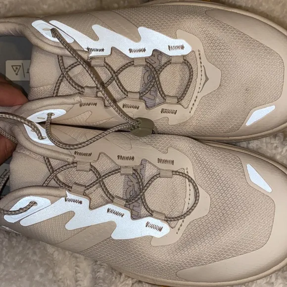 HOKA Eggnog Transport Running Shoes